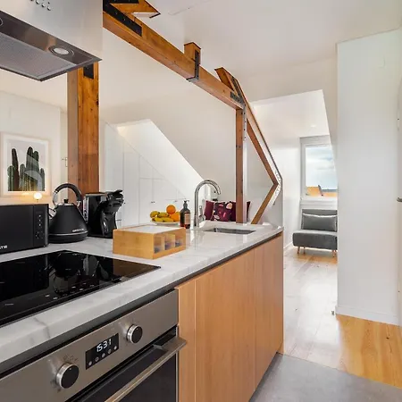 Beato Hub Residences - Perfect For Digital Nomads & Families Apartment
