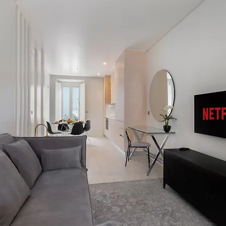 Beato Hub Residences - Perfect For Digital Nomads & Families Apartment