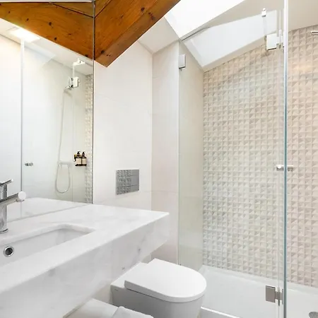 Prime Aparts - Beatohub Апартаменты *