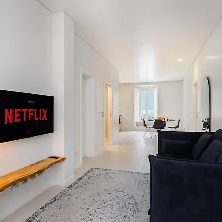 Beato Hub Residences | Perfect For Digital Nomads&families Appartamento Lisbona